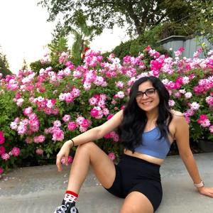 Meet your Posher, Adamina